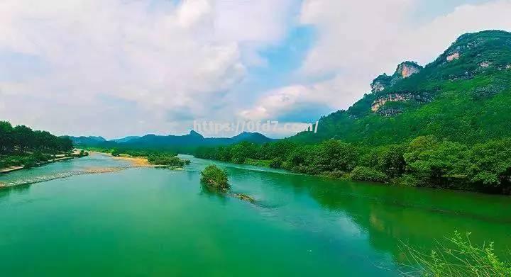 开云体育-责任静如山动如雷，皮划艇杠杠上纵横驰骋